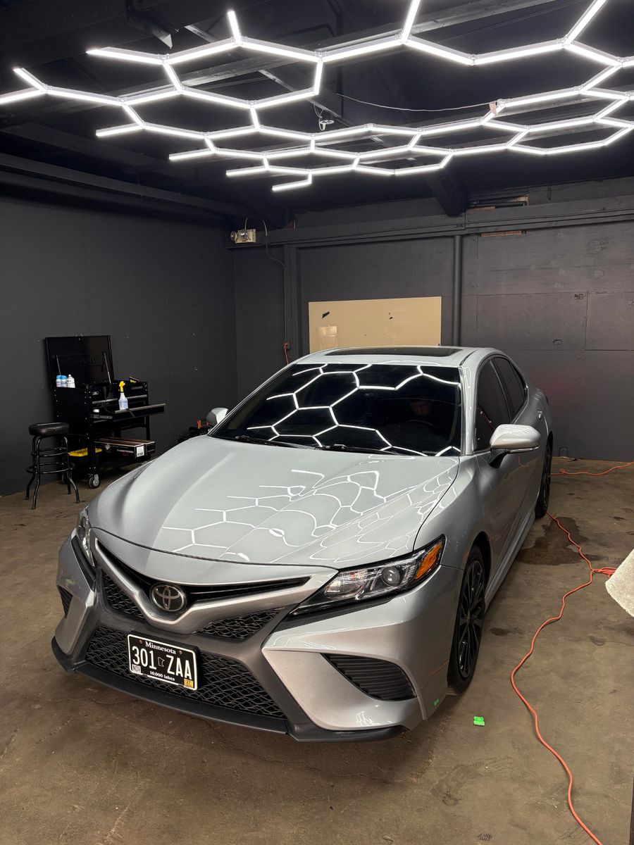 Sedan — Silver Toyota Camry